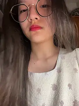 Krixxi22 online show from 2, 3, 2026