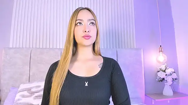 Snapshot of Meowlody chatting on 24, 2, 2026 Meowlody online show from 24, 2, 2026