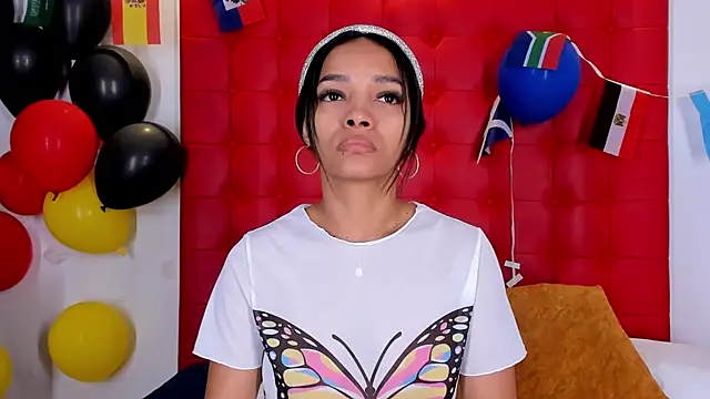 Snapshot of Daliana_Beck chatting on 24, 6, 2026 Daliana Beck online show from 24, 6, 2026