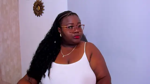 Snapshot of BritannyJhonsons chatting on 14, 10, 2025 BritannyJhonsons online show from 14, 10, 2025