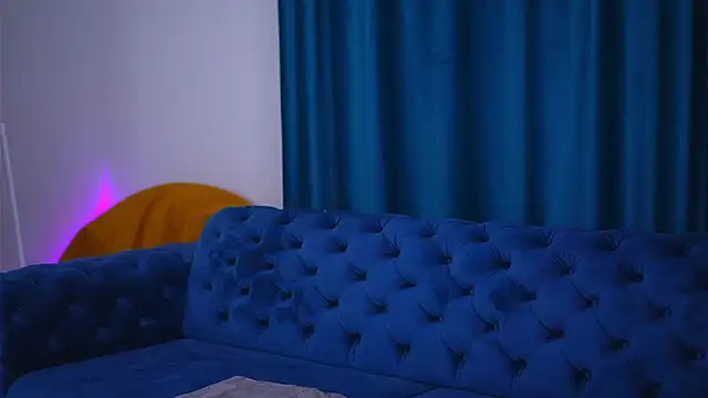 LovingBlondie online show from 5, 12, 2024