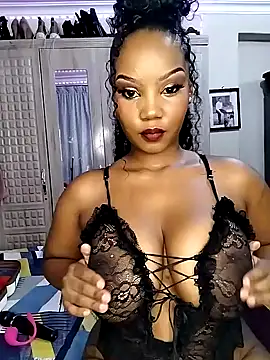 Snapshot of Spotty_Coochie chatting on 9, 2, 2025 Spotty Coochie online show from 9, 2, 2025