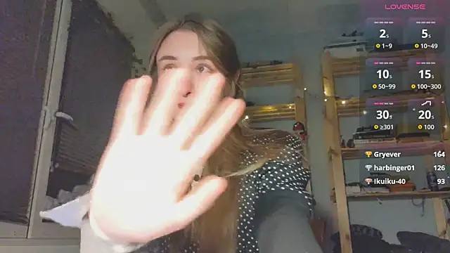 monlight  dana online show from 13, 12, 2025