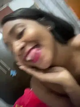 Berry Bans online show from 9, 3, 2025