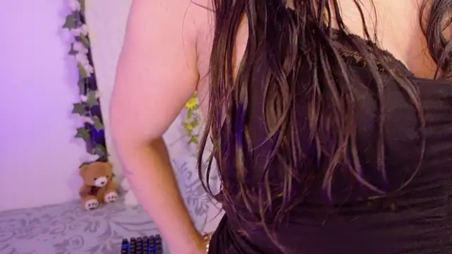 Snapshot of cattaleya1476 chatting on 12, 11, 2025 cattaleya1476 online show from 12, 11, 2025