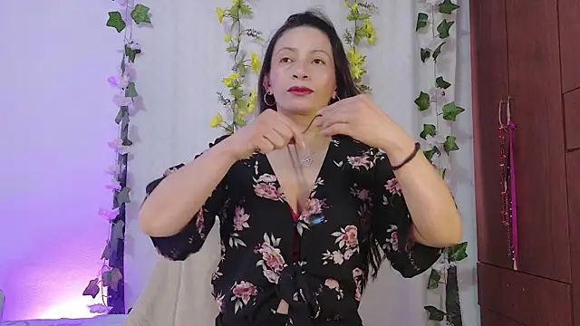Snapshot of cattaleya1476 chatting on 20, 7, 2026 cattaleya1476 online show from 20, 7, 2026