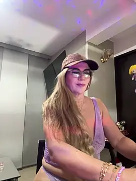 LARIANA RIVERA23 online show from 3, 1, 2025
