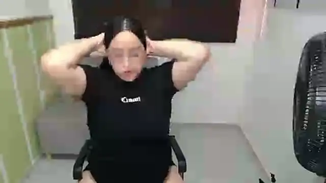 Snapshot of Sofiia_davis23 chatting on 25, 11, 2025 Sofiia davis23 online show from 25, 11, 2025