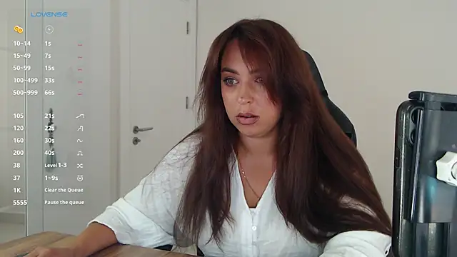  Just a queen 3 online show from 3, 7, 2026