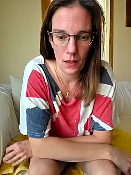 SpiceLea online show from 18, 10, 2025