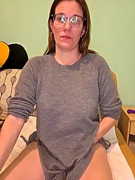 SpiceLea online show from 6, 1, 2026