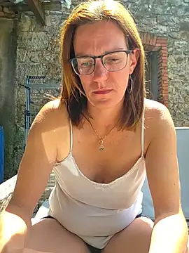 SpiceLea online show from 19, 5, 2026