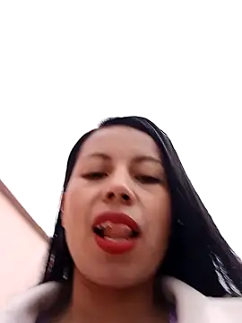Snapshot of _andrea30 chatting on 23, 12, 2024  andrea30 online show from 23, 12, 2024