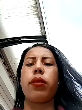 Snapshot of _andrea30 chatting on 13, 2, 2025  andrea30 online show from 13, 2, 2025
