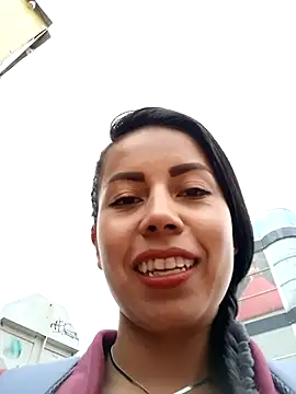 Snapshot of _andrea30 chatting on 17, 2, 2025  andrea30 online show from 17, 2, 2025