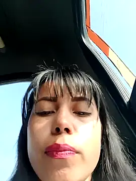 Snapshot of _andrea30 chatting on 3, 3, 2025  andrea30 online show from 3, 3, 2025