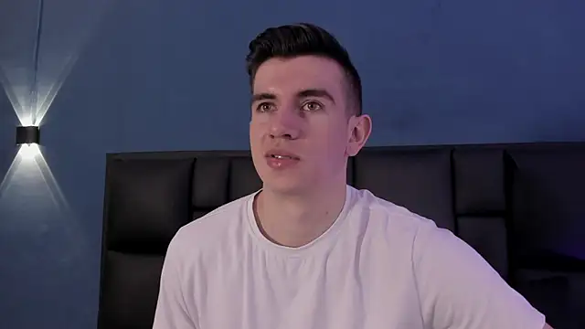 MikaelSlow online show from 6, 10, 2025