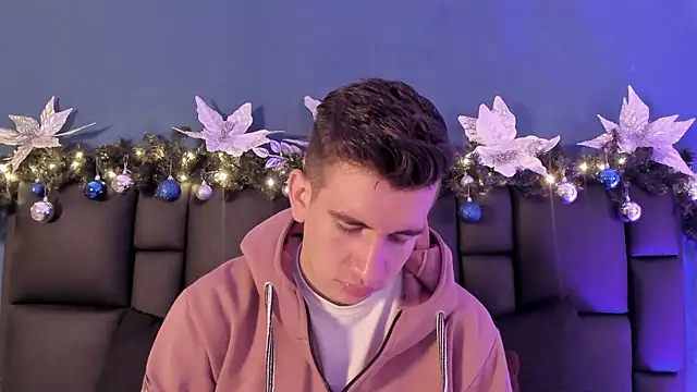 MikaelSlow online show from 8, 1, 2026