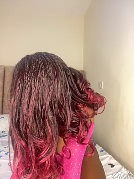 Snapshot of Sugar_plum44 chatting on 8, 11, 2025 Sugar plum44 online show from 8, 11, 2025