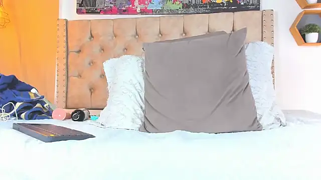 Anya Texas online show from 22, 2, 2025