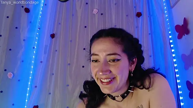 Snapshot of Tanya_WorldBondage chatting on 10, 4, 2026 Tanya WorldBondage online show from 10, 4, 2026