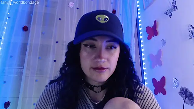 Snapshot of Tanya_WorldBondage chatting on 13, 4, 2026 Tanya WorldBondage online show from 13, 4, 2026