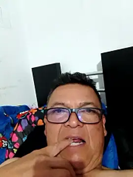 Snapshot of Anuviss_lxx chatting on 14, 1, 2026 Anuviss lxx online show from 14, 1, 2026