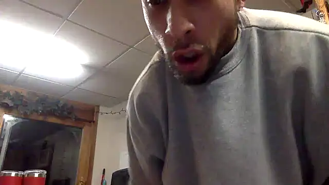 tongueispowerr6d9 online show from 30, 12, 2024