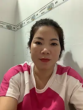 Snapshot of Baby-bigtits chatting on 5, 2, 2025 Baby-bigtits online show from 5, 2, 2025