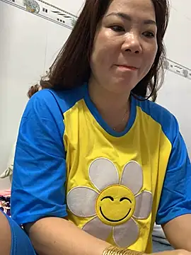 Snapshot of Baby-bigtits chatting on 12, 2, 2025 Baby-bigtits online show from 12, 2, 2025