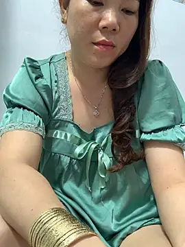 Snapshot of Baby-bigtits chatting on 18, 2, 2025 Baby-bigtits online show from 18, 2, 2025