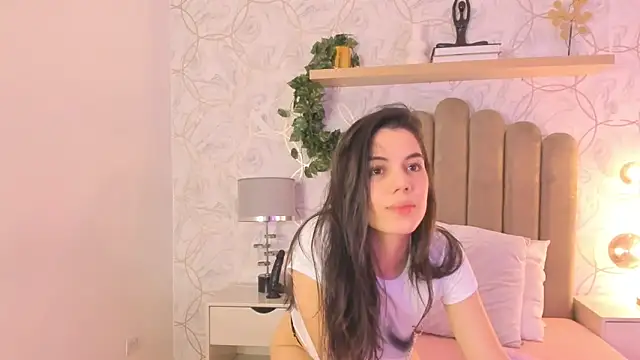 Snapshot of Roma__love chatting on 5, 12, 2024 Roma love online show from 5, 12, 2024