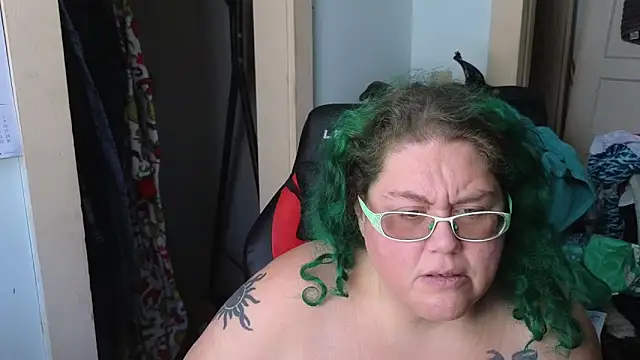 EmberCum online show from 15, 12, 2025