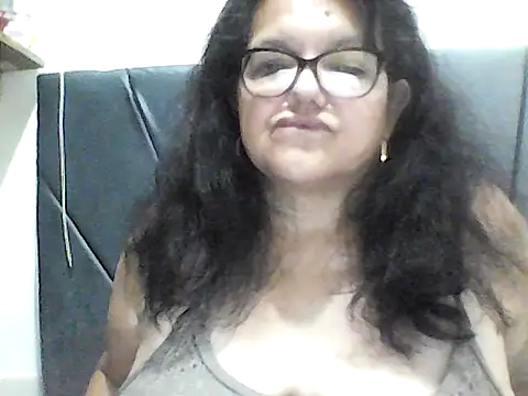 kassandra02 online show from 3, 10, 2025