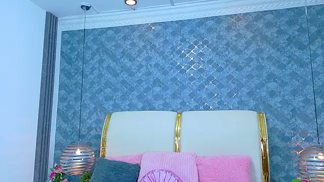 Snapshot of NaiomyLanes chatting on 14, 3, 2026 NaiomyLanes online show from 14, 3, 2026