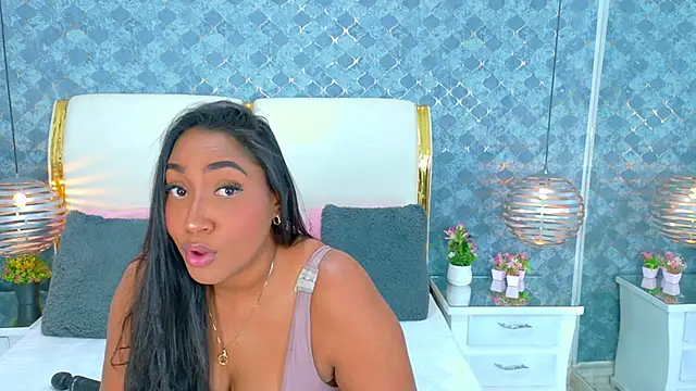 Snapshot of NaiomyLanes chatting on 25, 3, 2026 NaiomyLanes online show from 25, 3, 2026