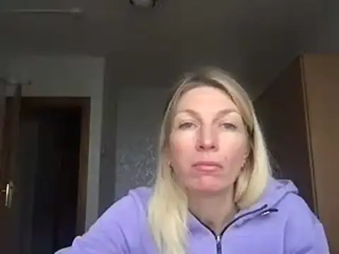 Snapshot of Your_Dayana chatting on 9, 12, 2024 Your Dayana online show from 9, 12, 2024