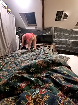 LoLa-69-X online show from 16, 10, 2025