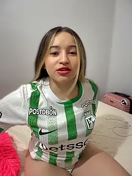 Snapshot of Sophie_spencer1 chatting on 18, 3, 2026 Sophie spencer1 online show from 18, 3, 2026