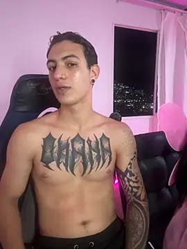 aliensexy online show from 2, 11, 2025