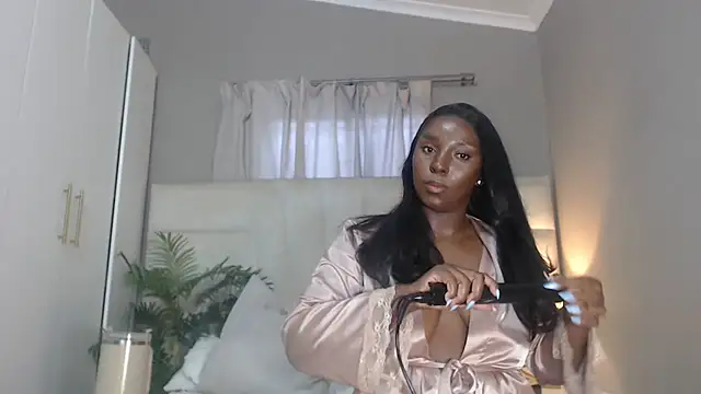 naughtyblackdolie online show from 12, 2, 2026