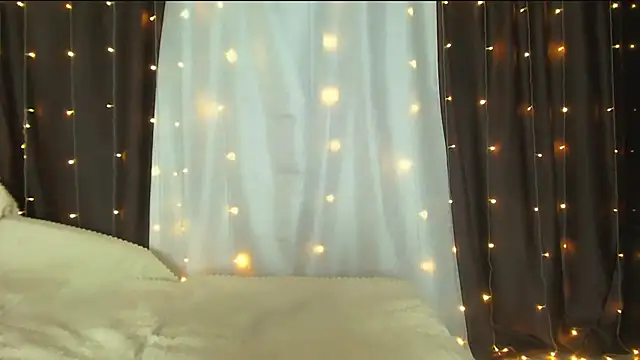 Snapshot of Adriana_Sweet_24 chatting on 10, 1, 2025 Adriana Sweet 24 online show from 10, 1, 2025