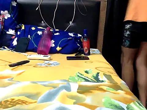 dreamy lusty01 online show from 21, 10, 2025