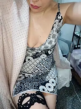 Snapshot of SexySweetPaola chatting on 12, 3, 2026 SexySweetPaola online show from 12, 3, 2026