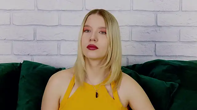 LiliLinn online show from 21, 1, 2025