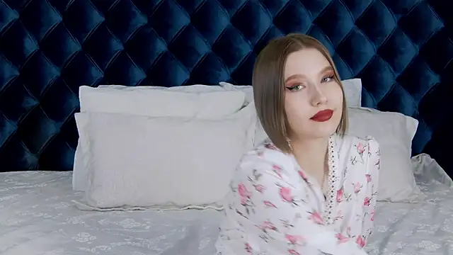 LiliLinn online show from 24, 1, 2025