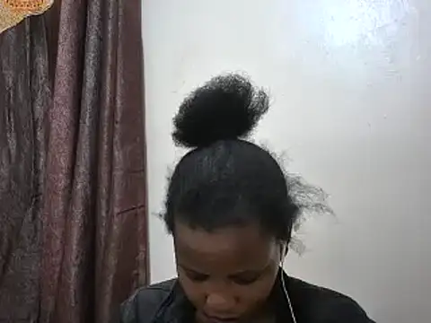 afrikaqueen online show from 28, 1, 2025