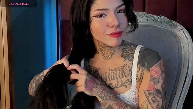 NinaInk online show from 11, 1, 2025