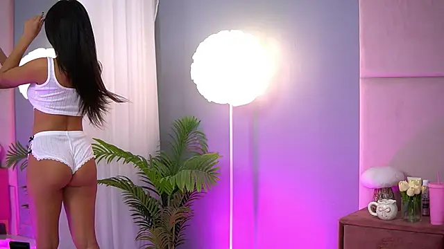 AlmaLuv online show from 15, 9, 2025