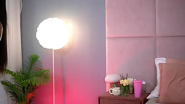 AlmaLuv online show from 16, 9, 2025